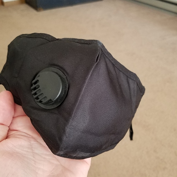 ❤ 3 Face Masks 6 Replaceable Filters Adjustable - Picture 5 of 5